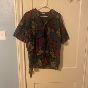 Intimo Short-Sleeve Button-Up Top in Navy, Red & Gold Print